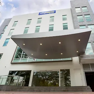 **** Hotel Express By Marriott Colombia Colombia