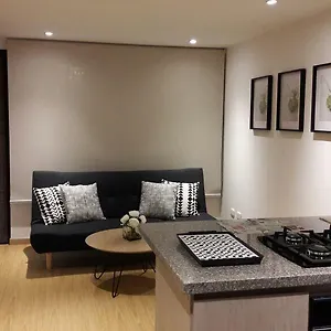 https://well-located-apartment.hotels-bogota.net